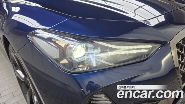 Genesis G70 2019 — photo 8
