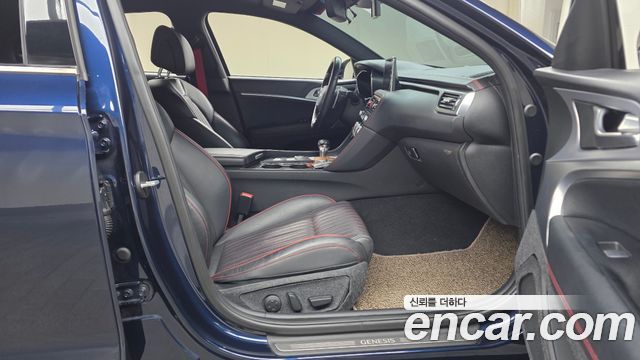 Genesis G70 2019 — photo 16