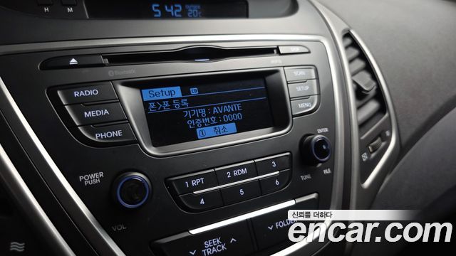 Hyundai AVANTE 2016 — photo 21