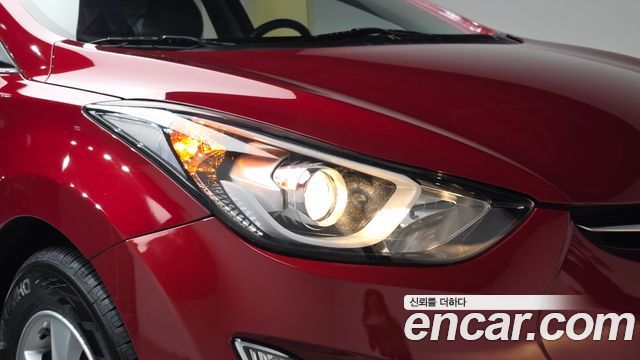 Hyundai AVANTE 2016 — photo 8