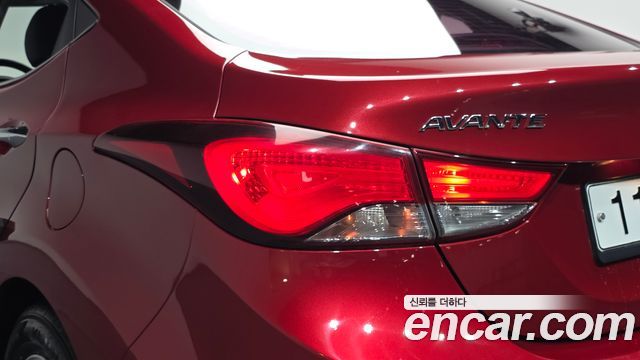 Hyundai AVANTE 2016 — photo 9