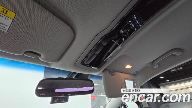 Kia K7 2012 — photo 22