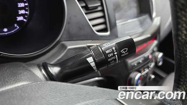 Kia K7 2012 — photo 25