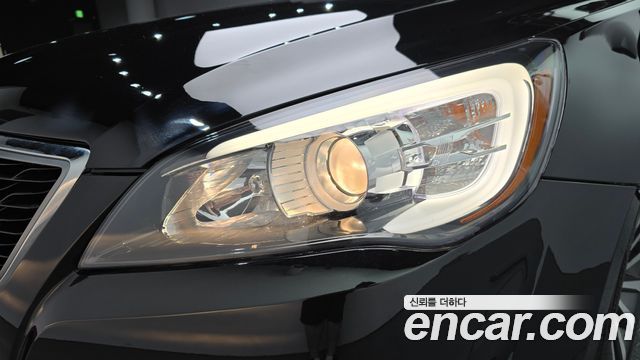 Kia K7 2012 — photo 8