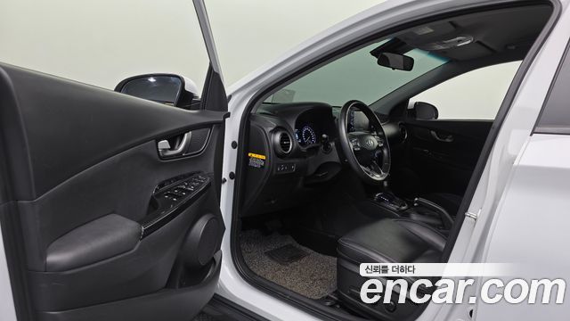 Hyundai Kona 2018 — photo 13