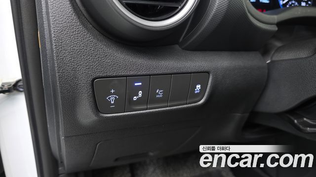 Hyundai Kona 2018 — photo 18