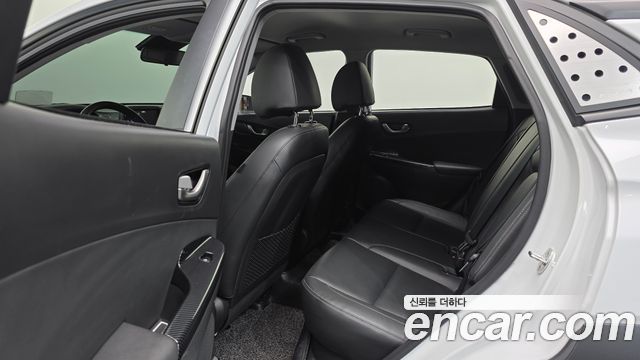 Hyundai Kona 2018 — photo 23
