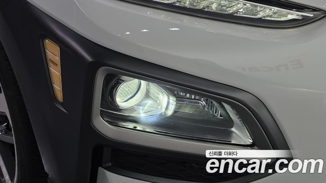 Hyundai Kona 2018 — photo 8