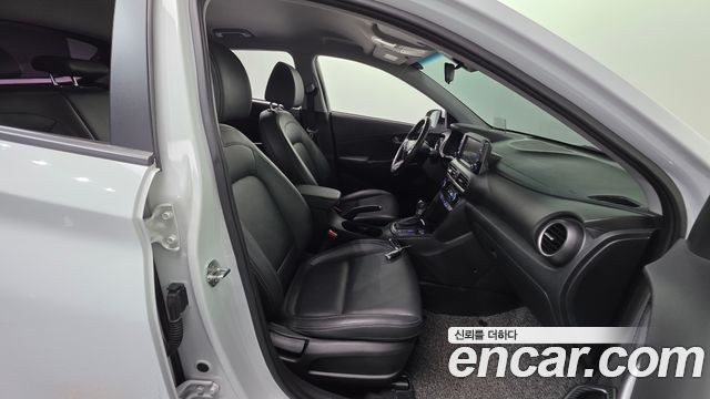 Hyundai Kona 2018 — photo 16