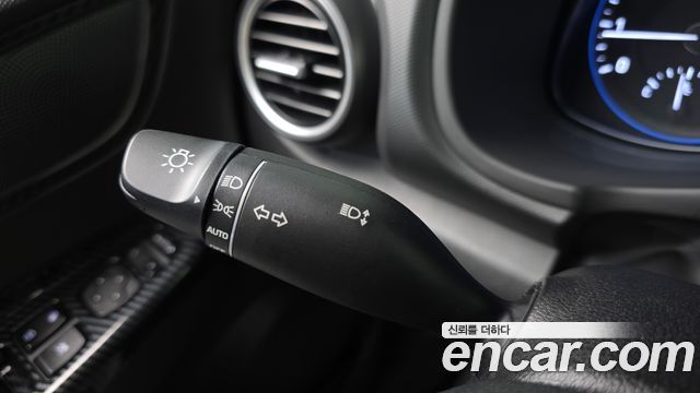 Hyundai Kona 2018 — photo 31