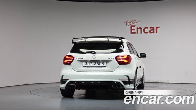 Mercedes-Benz A-Class 2018 — photo 4