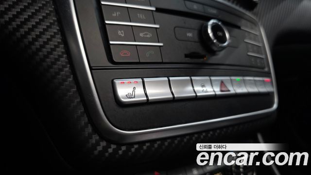 Mercedes-Benz A-Class 2018 — photo 29