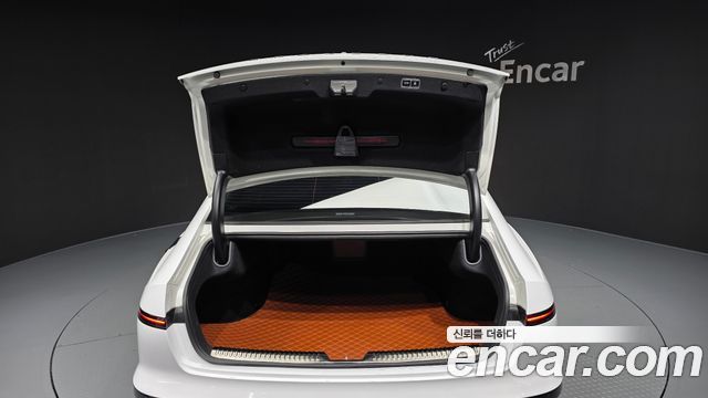 Hyundai Grandeur 2023 — photo 26
