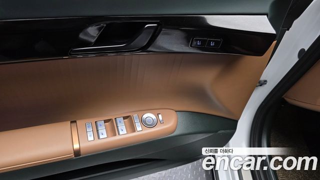 Hyundai Grandeur 2023 — photo 33