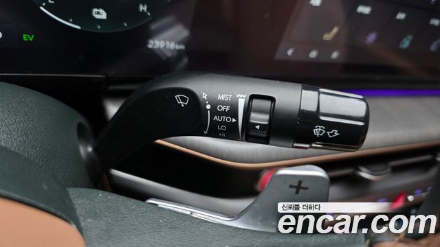 Hyundai Grandeur 2023 — photo 35