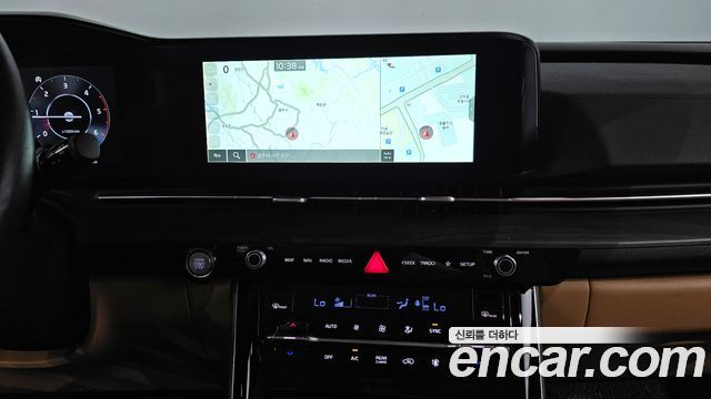 Kia Canival 2023 — photo 15