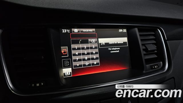 Peugeot 508 2016 — photo 16