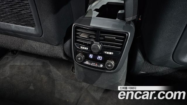 Peugeot 508 2016 — photo 18
