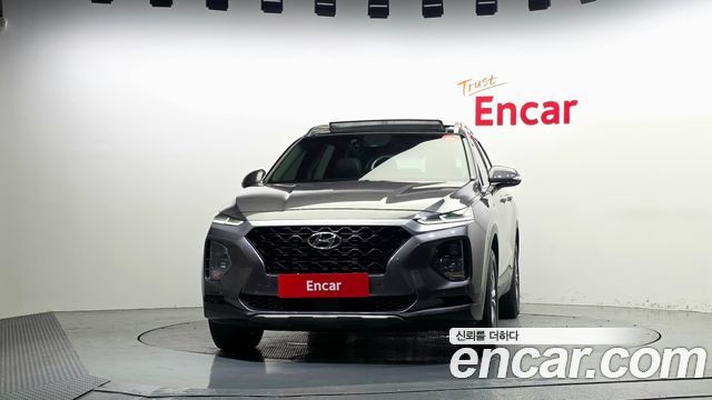 Hyundai Santafe 2019 — photo 3