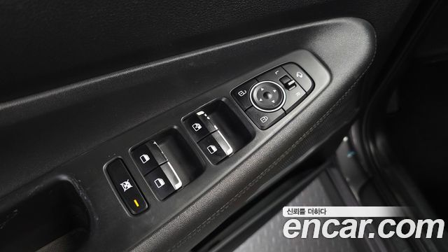 Hyundai Santafe 2019 — photo 34