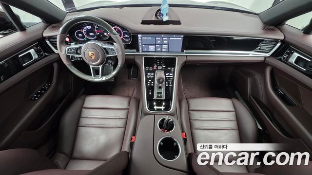 Porsche Panamera 2020 — photo 10