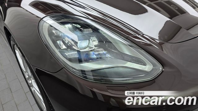 Porsche Panamera 2020 — photo 8