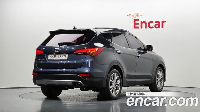 Hyundai Santafe 2013 — photo 2