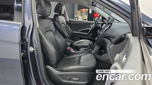 Hyundai Santafe 2013 — photo 11