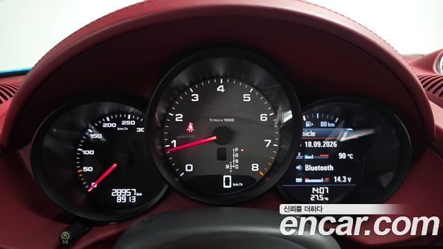 Porsche 718 2018 — photo 11