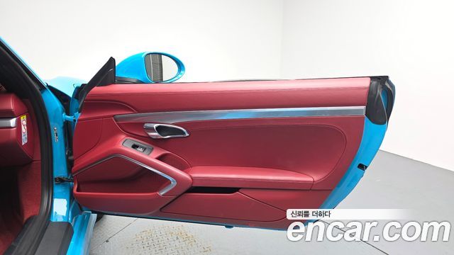 Porsche 718 2018 — photo 14
