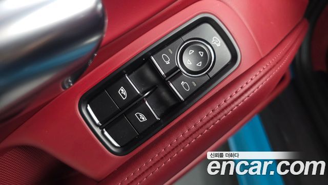 Porsche 718 2018 — photo 27