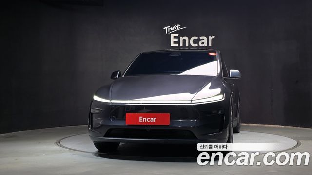 Tesla Model Y 2026 — photo 3