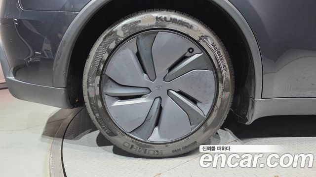 Tesla Model Y 2026 — photo 5