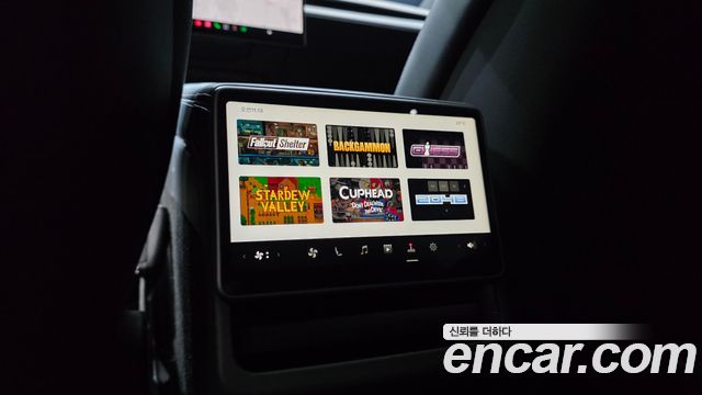 Tesla Model Y 2026 — photo 26