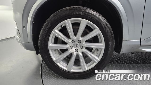 Volvo XC90 2017 — photo 5