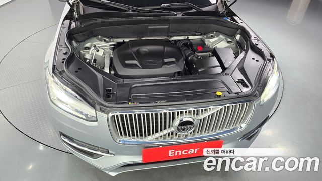 Volvo XC90 2017 — photo 6