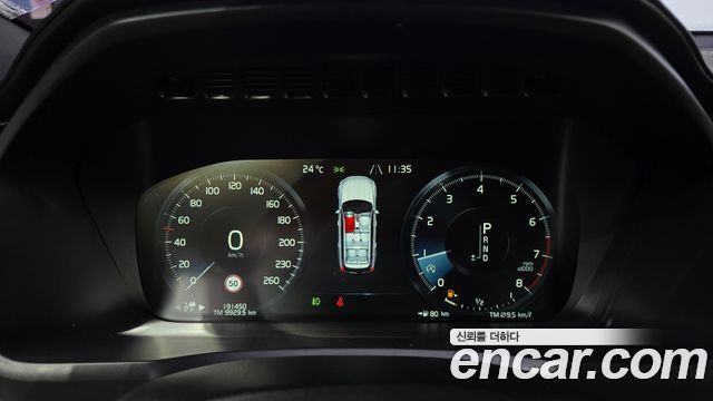 Volvo XC90 2017 — photo 8