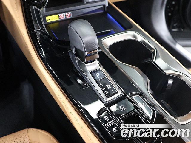 Lexus NX 2025 — photo 9