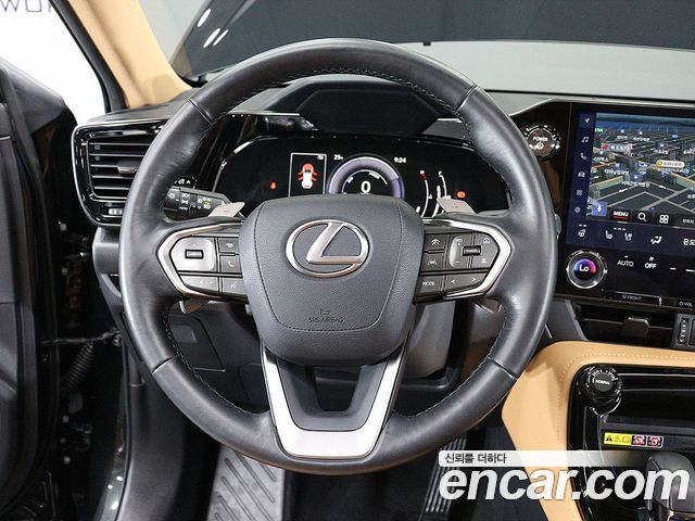 Lexus NX 2025 — photo 14