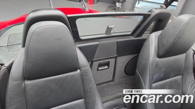 BMW Z4 2009 — photo 11