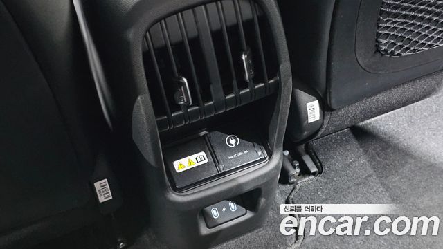 Hyundai Kona 2025 — photo 30
