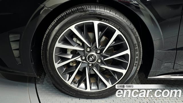 Hyundai Sonata 2023 — photo 5