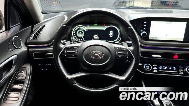 Hyundai Sonata 2023 — photo 13
