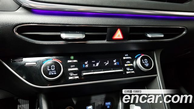 Hyundai Sonata 2023 — photo 18
