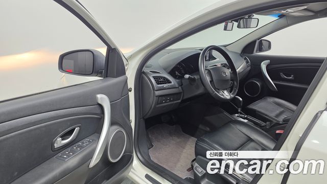 Renault Korea SM3 2010 — photo 10