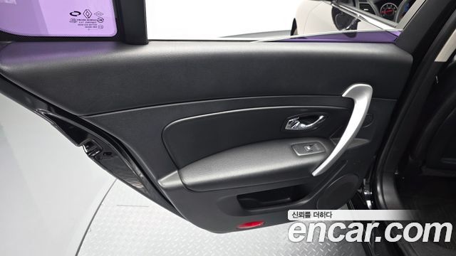 Renault Korea SM5  2015 — photo 15