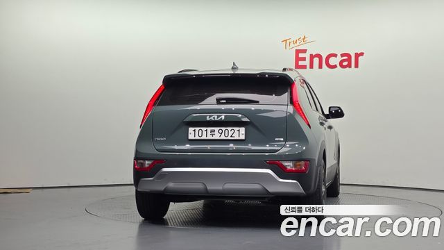 Kia Niro 2022 — photo 4