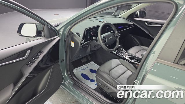 Kia Niro 2022 — photo 13
