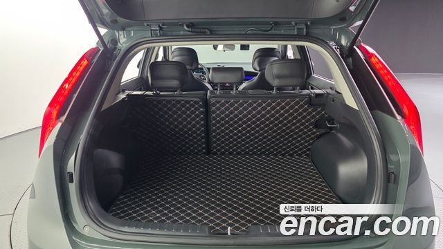Kia Niro 2022 — photo 23
