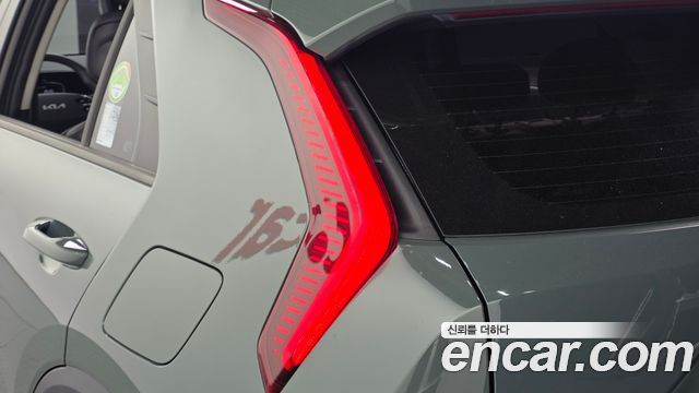 Kia Niro 2022 — photo 9